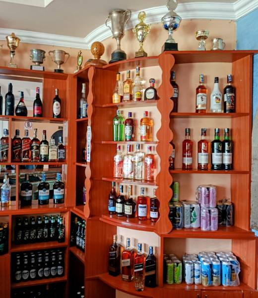 bar